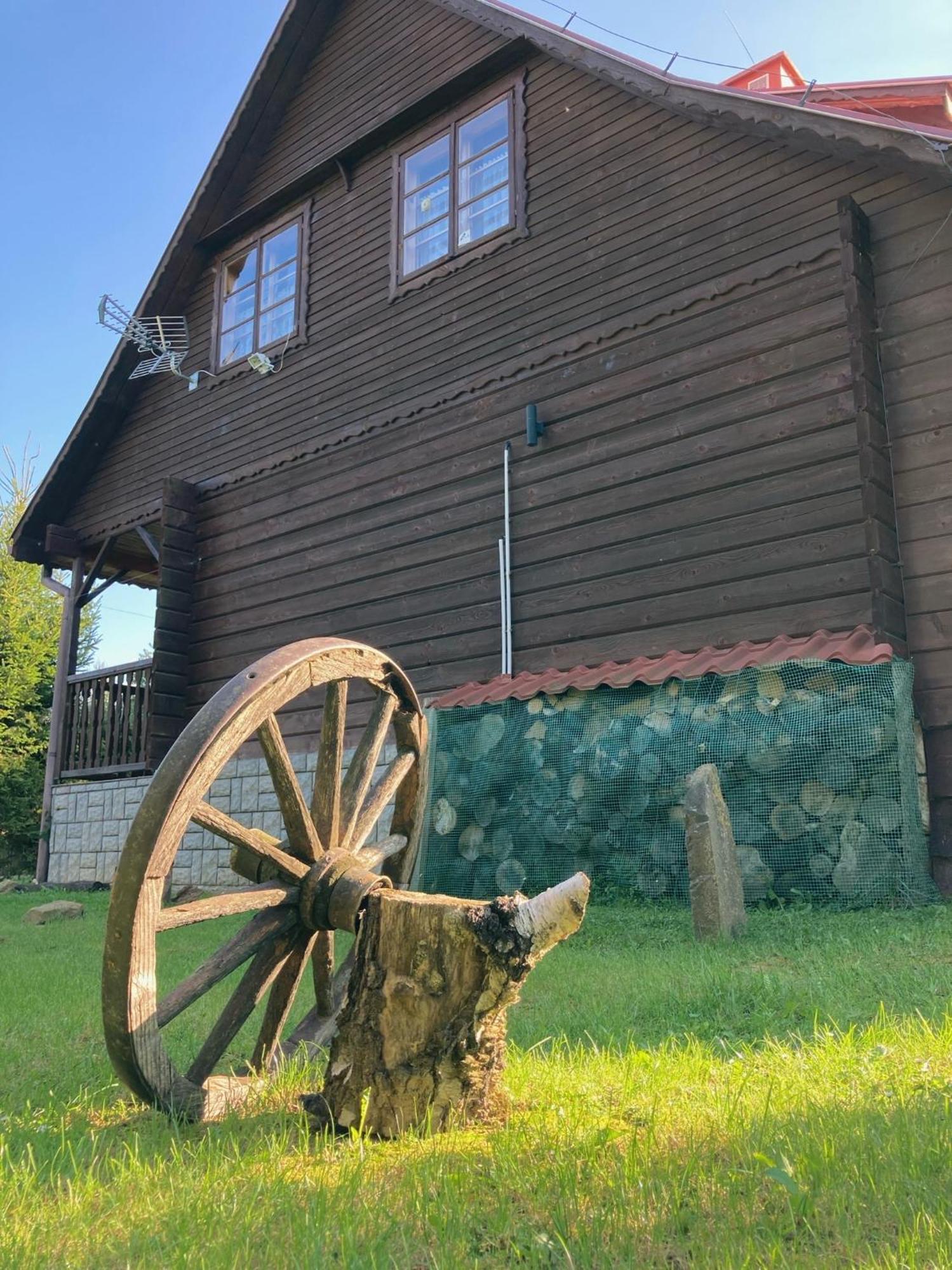 Urocza Chata Z Sauna W Bieszczadzkim Parku Krajobrazowym Bukowiec  Exterior foto